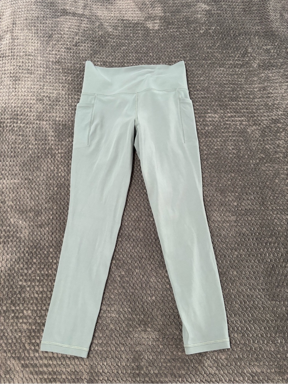 Athleta Salutation Stash High Rise 7/8 Legging, High-Waist Mint GreenSize S/P